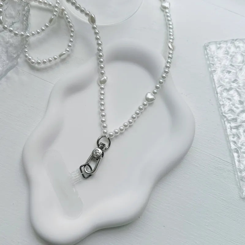 【全手工】銀扣愛心珍珠串珠手機掛繩連透明夾片