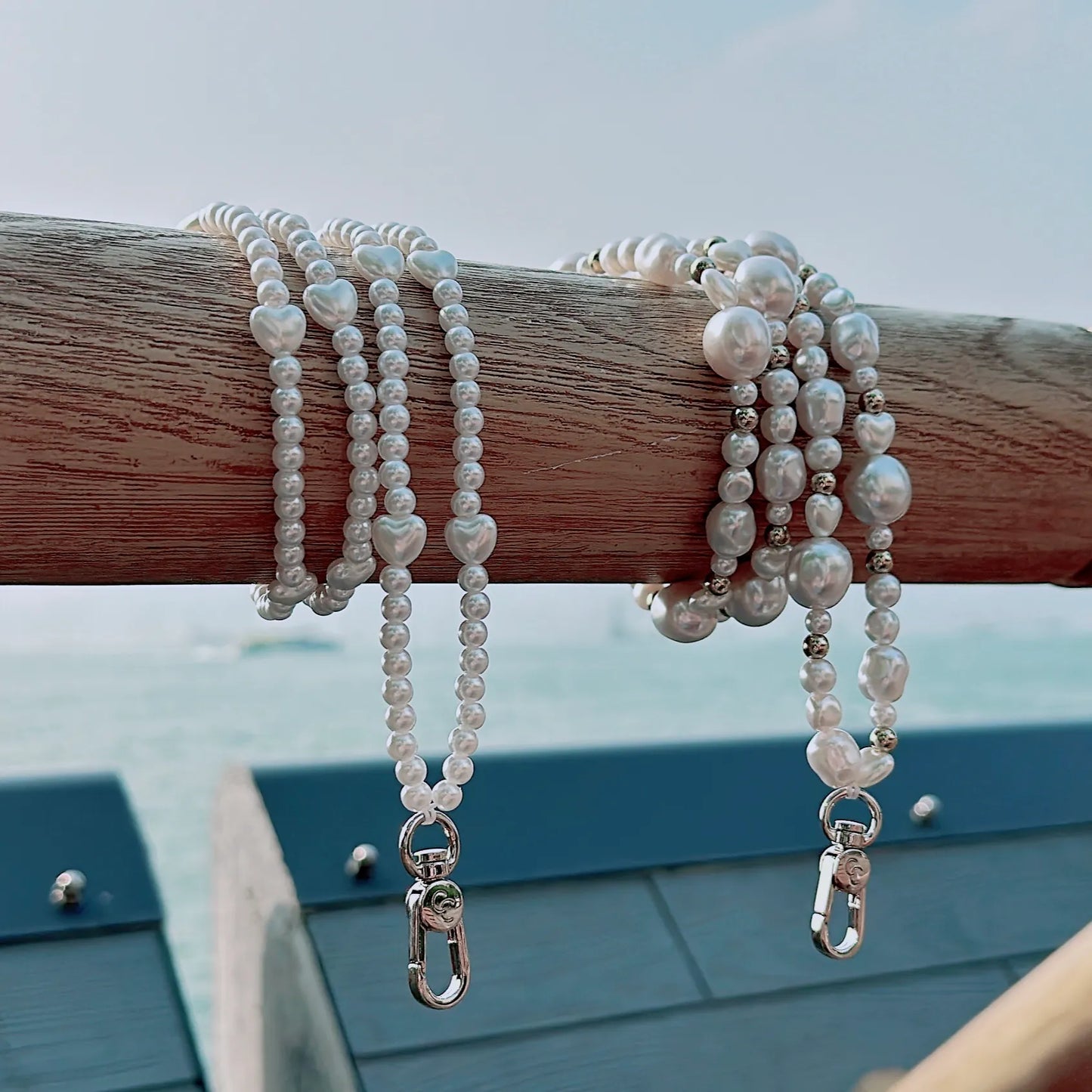 【全手工】銀扣愛心珍珠串珠手機掛繩連透明夾片