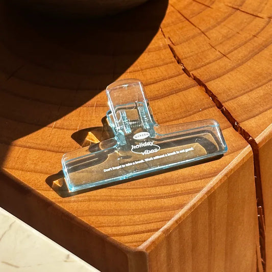 Holiday Vibes｜冰透藍果凍文件夾