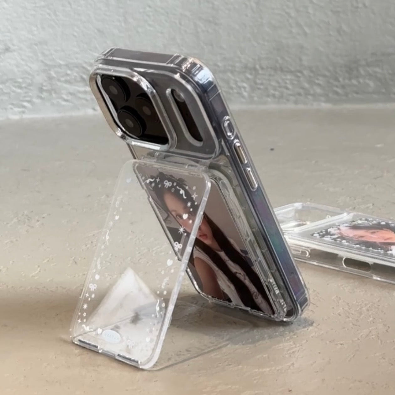 Frame Symbol｜超輕透不發黃MagSafe 卡夾支架二合一