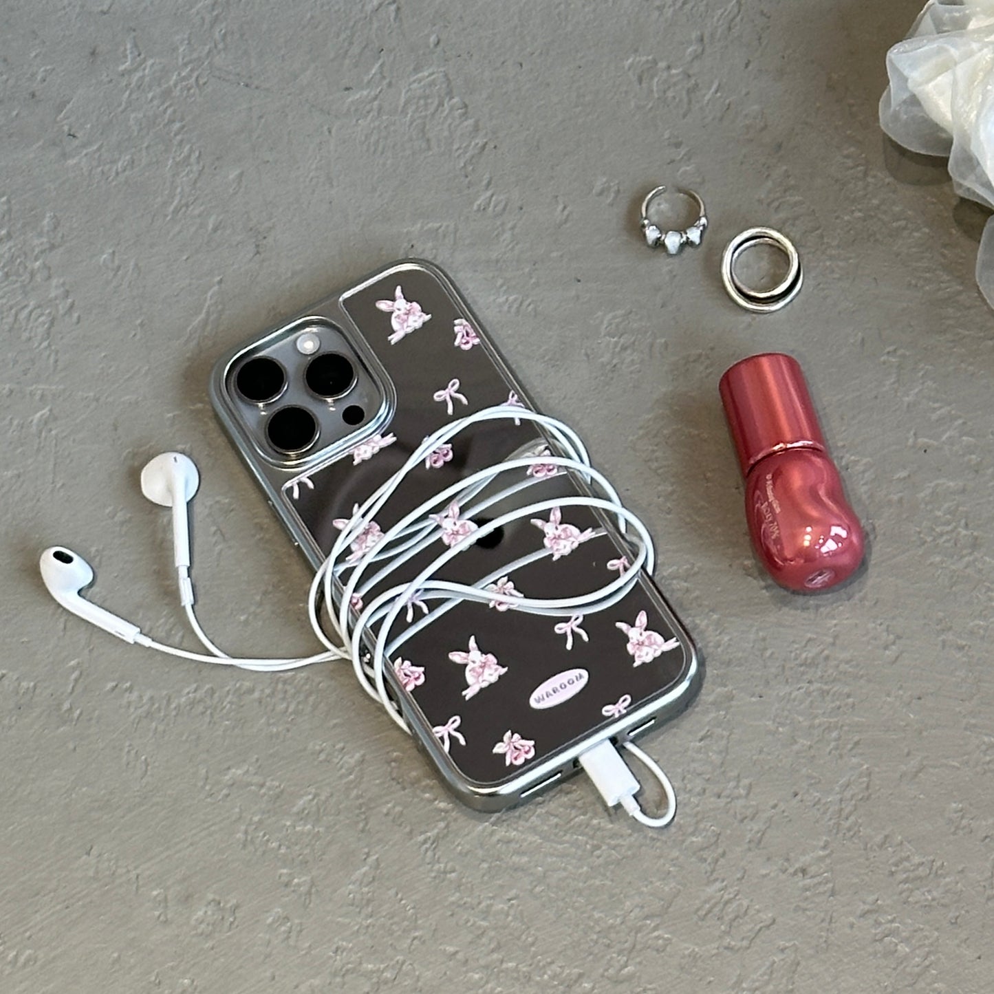 Bunny Bow｜銀色電鍍框鏡面手機保護殼